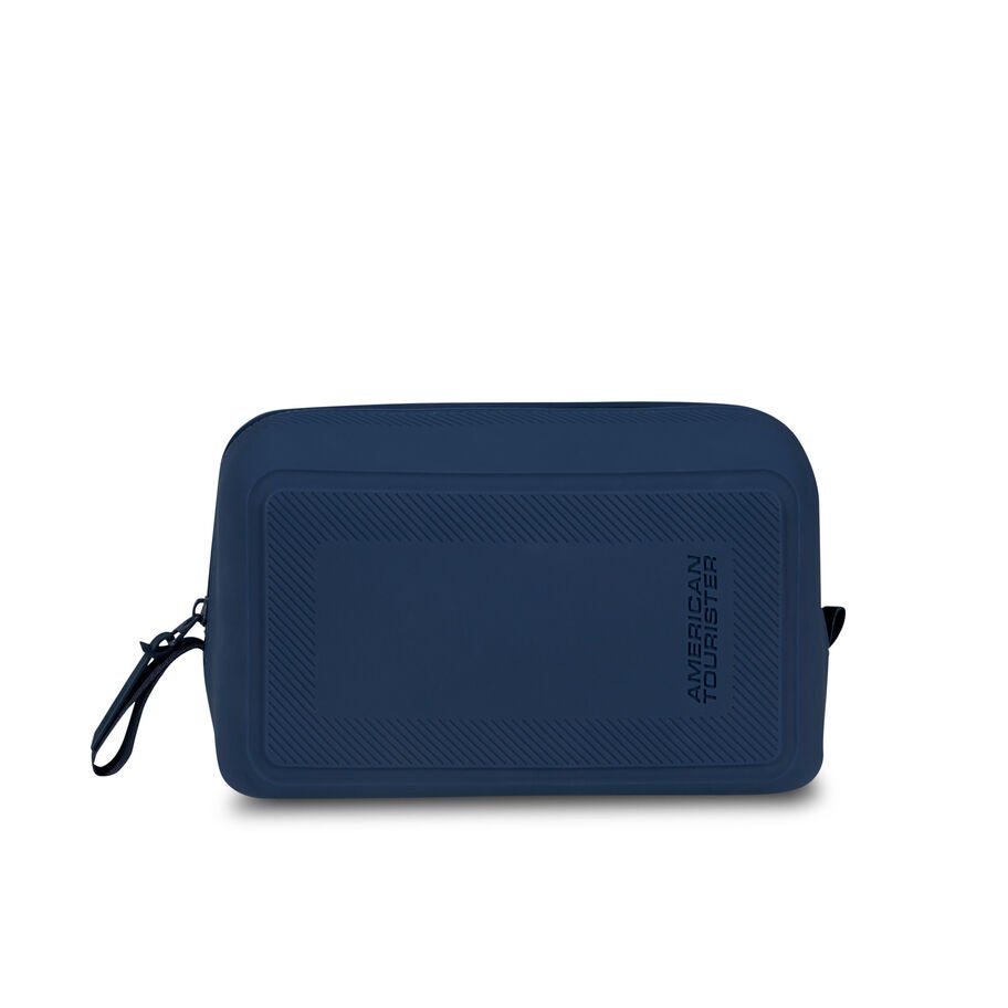 Urban Groove Toiletry Kit in the color Dark Navy. image number 5